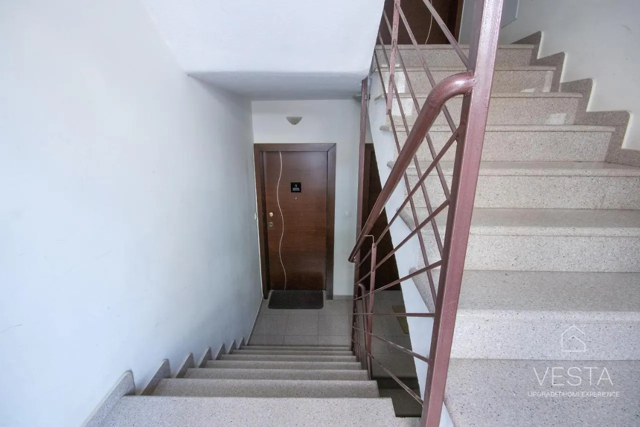 Uptown 2-Level Apt, Private Patio & Balcony With Views Διαμέρισμα Θεσσαλονίκη